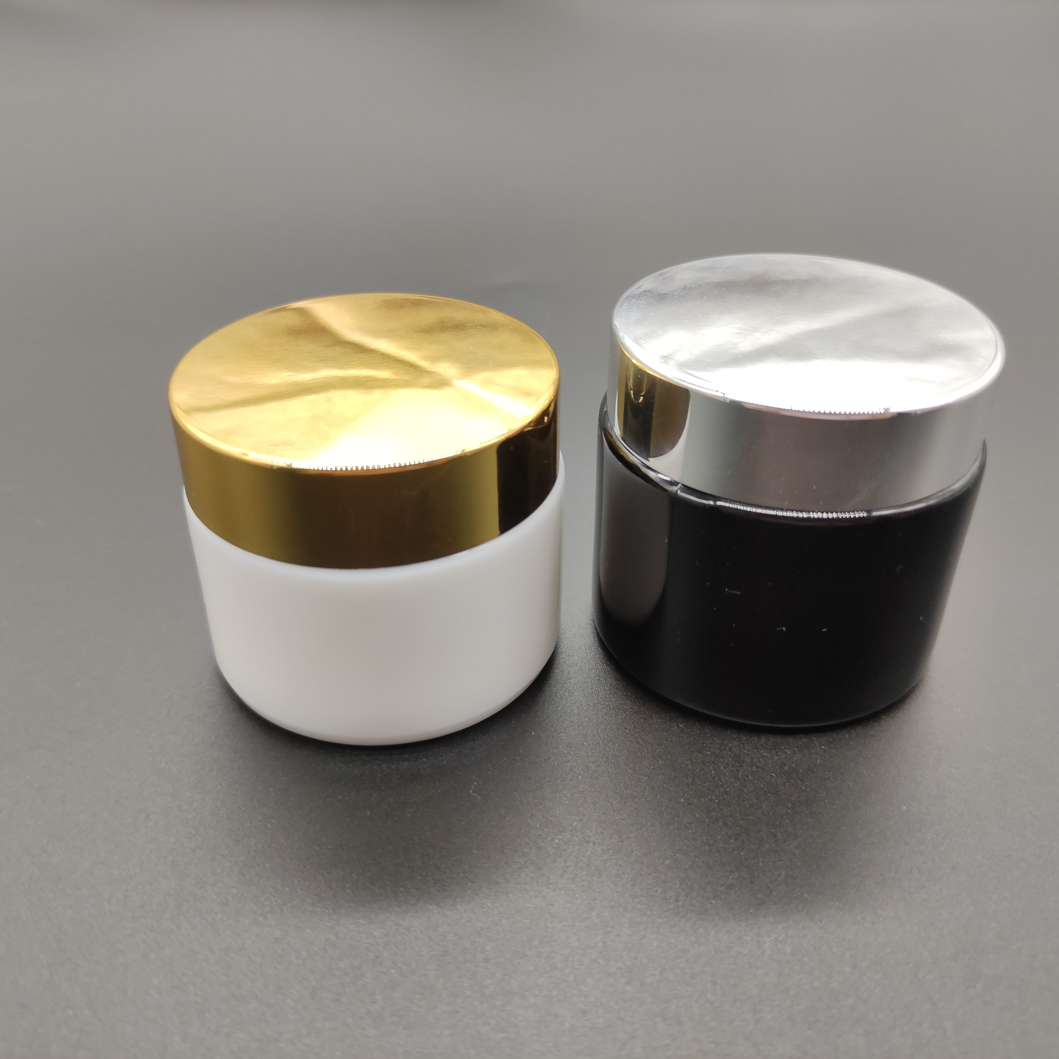 luxury 50ml glass black uv cosmetic cream men's skin care jar hemp smell proof storage with black lid OEM custom print