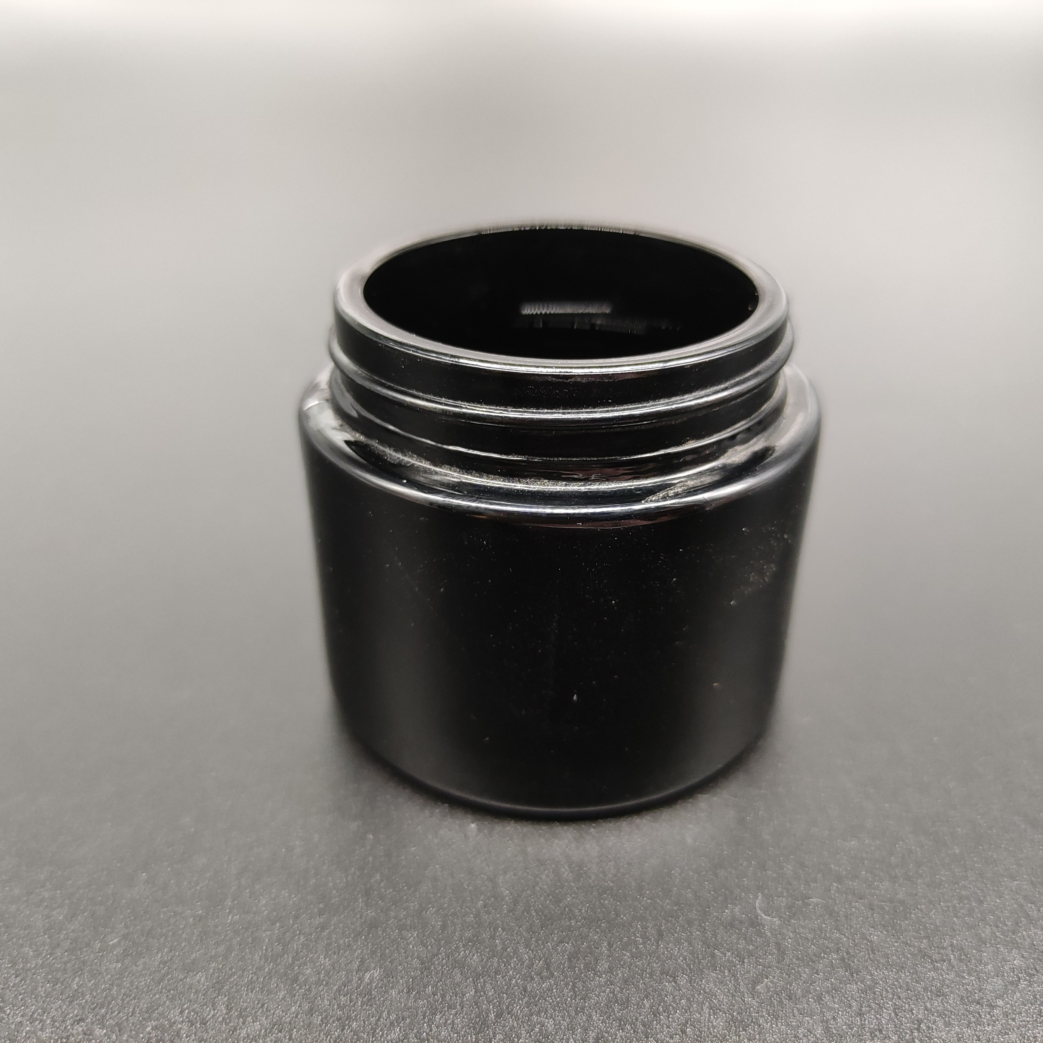 luxury 50ml glass black uv cosmetic cream men's skin care jar hemp smell proof storage with black lid OEM custom print