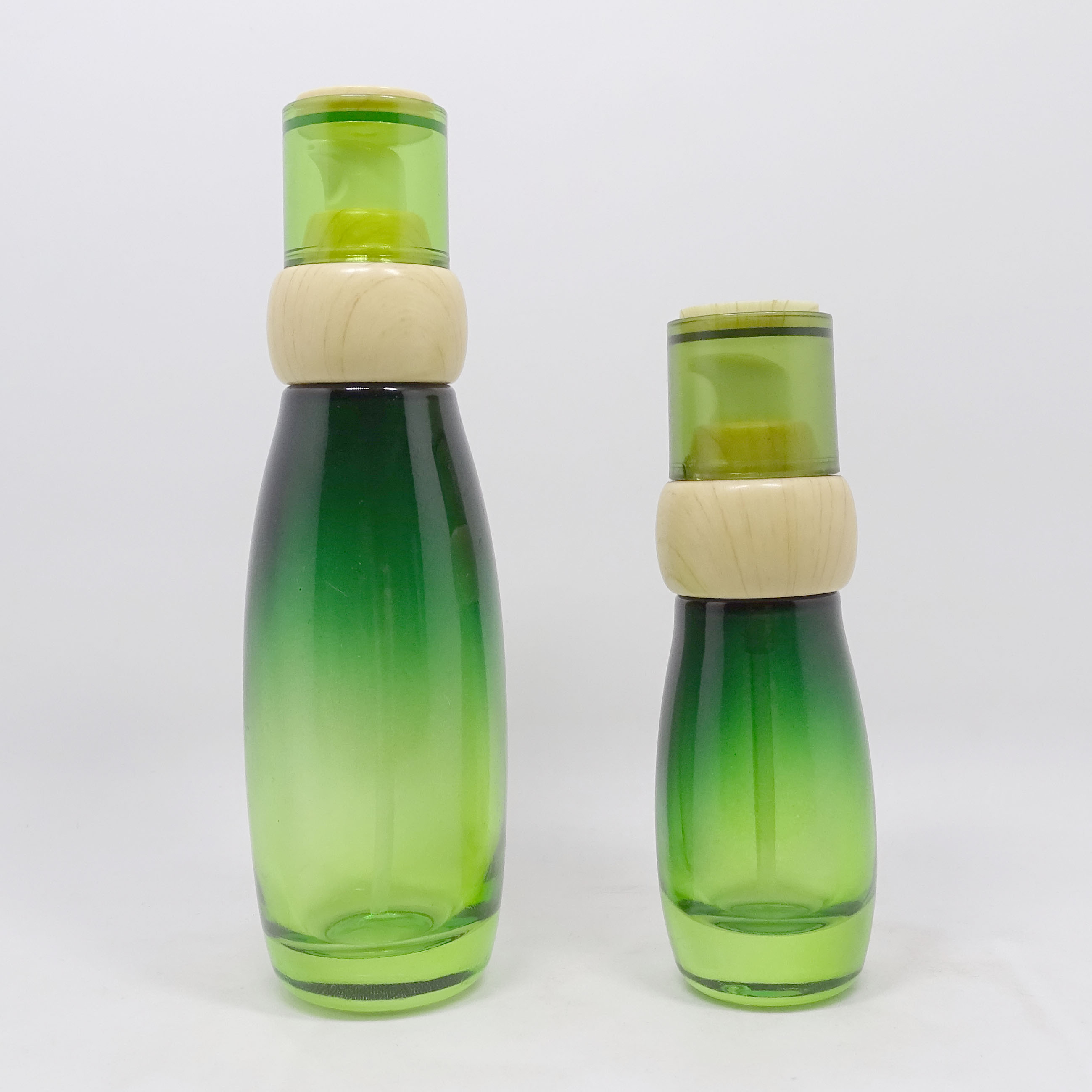 luxury cosmetic bottle set glass pump bottle glass jar for cosmetic package lotion bottle body care skin care products