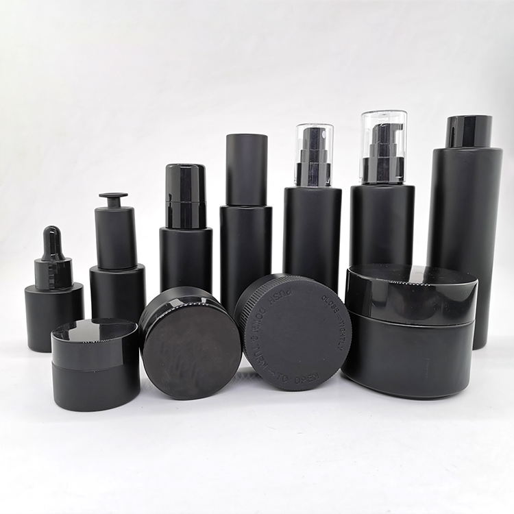 luxury cosmetic containers and packaging spray pump bottle oil dropper bottle matte black glass bottles for cosmetics