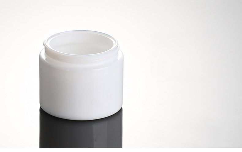 luxury cosmetic packaging and skincare jars withe cosmetic glass cream jar