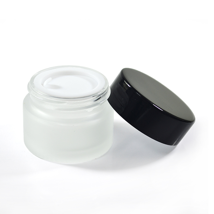 luxury cosmetic packaging clear 15g small glass jar with aluminum black screw cap