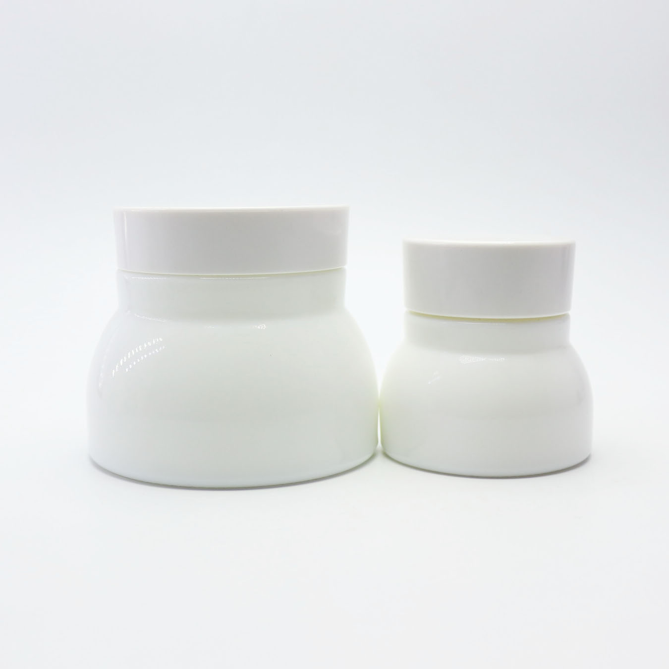 luxury packaging minimalist cosmetic jar 50ml with white cap for face cream WJ-2T
