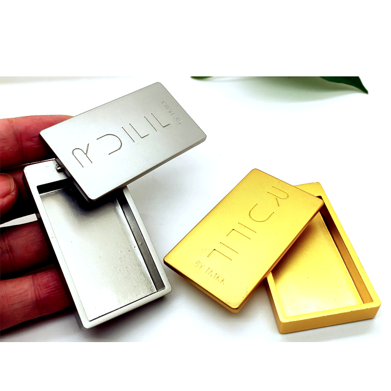 magnetic refill lip balm pot