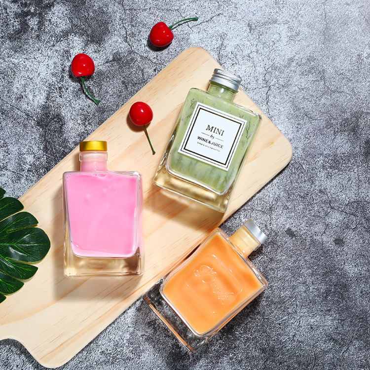 new arrival 280ml square glass food bottle for coffee with cap