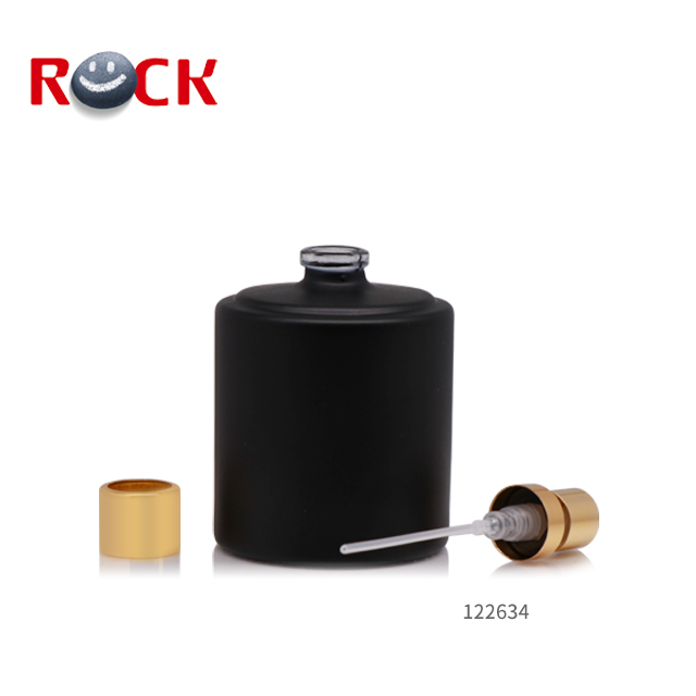 new design 50ml matte black glass perfume bottle ,hot sale 50ml perfume glass bottle