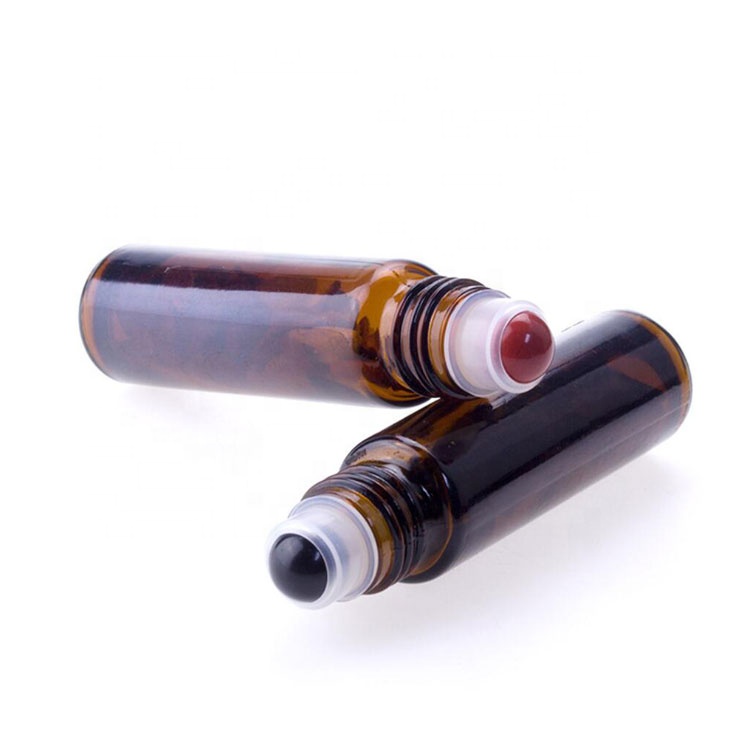 new design cosmetic sample package amber blue glass bottle perfume oil 10ml with jade roller