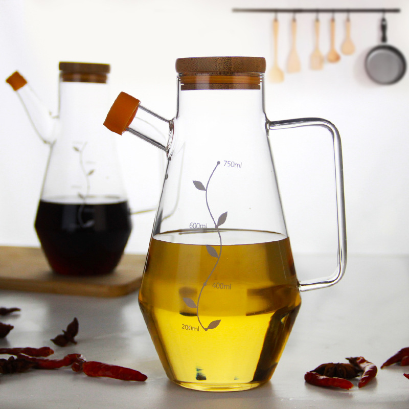 new shaped borosilicate glass oil measuring pot with bamboo lids
