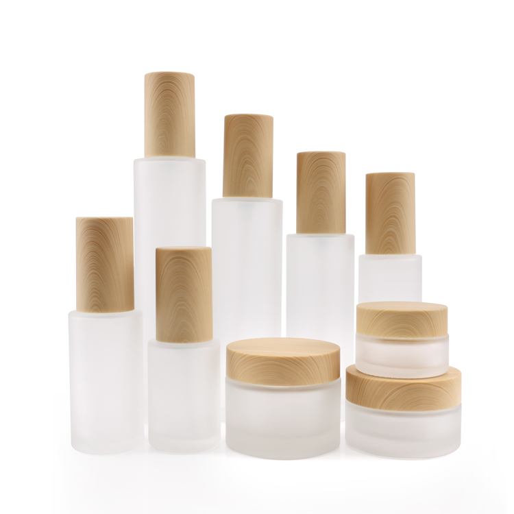 oem wholesale 30 g 50 g 100g 100% nature frosted cosmetic glass jar/wood jar with bamboo lid for skin care cream