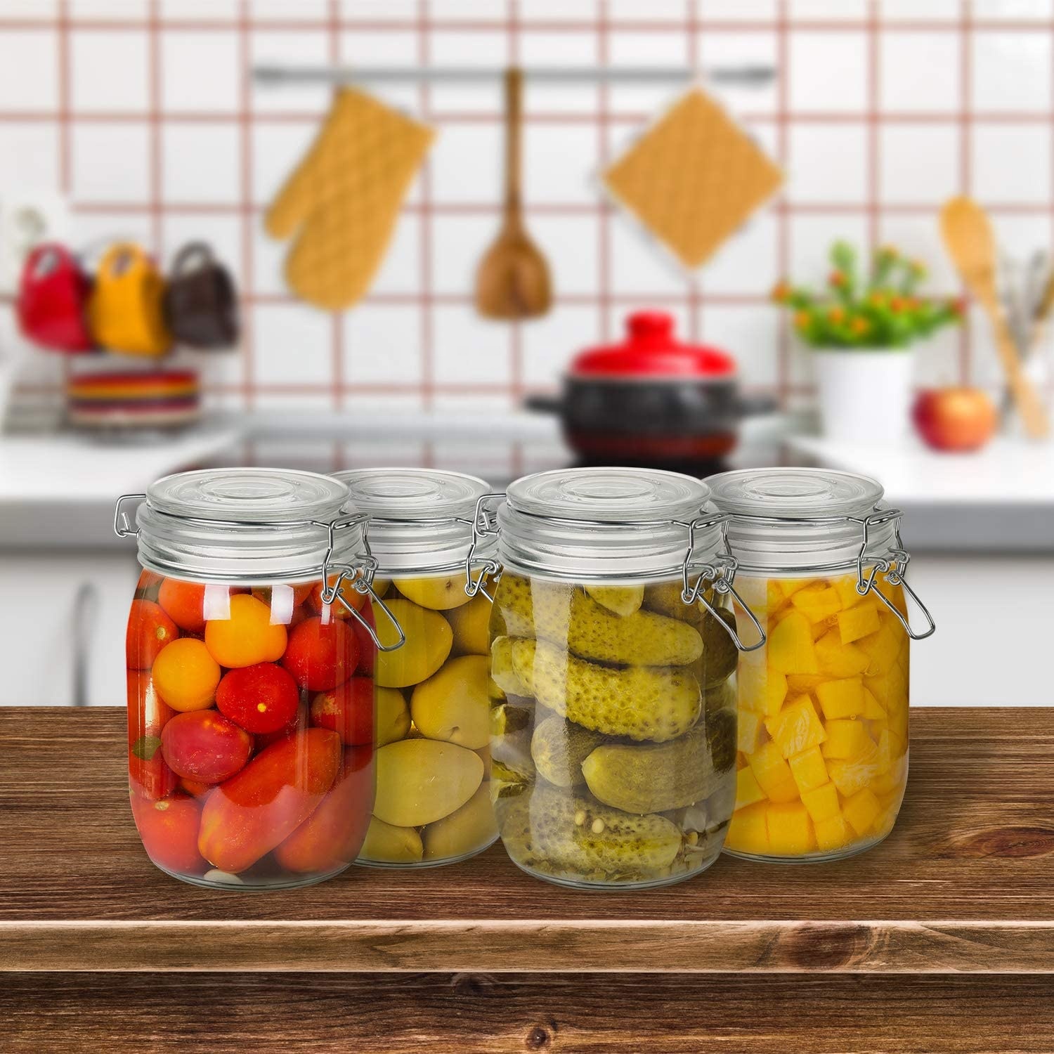 round Glass Jar with Clip lock glass storage tank sealed tank buckle food bottle