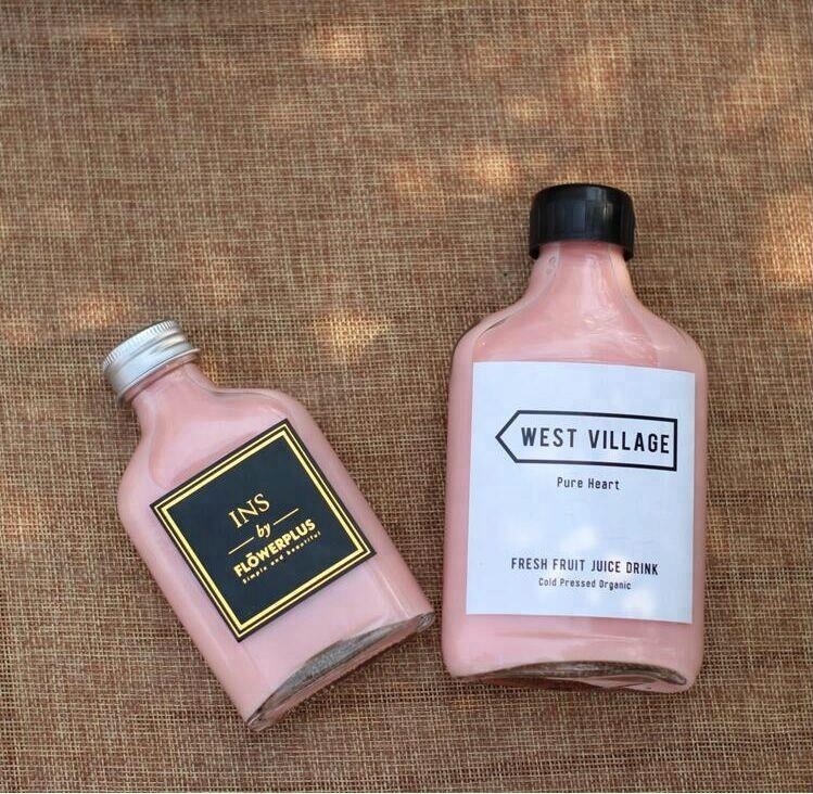 round/flat shappe fruit juice glass drinking bottle