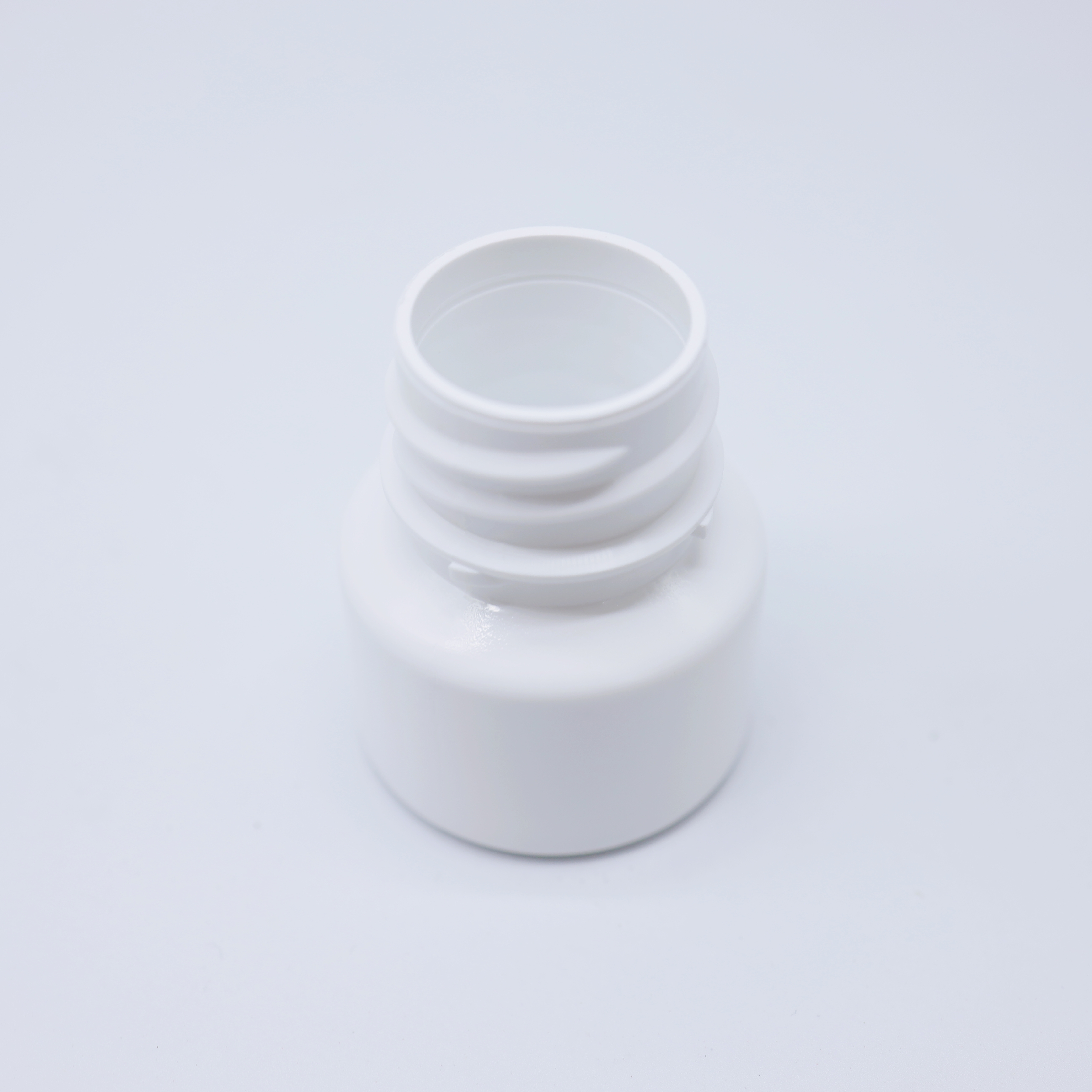 shandong pharma glass 20ml-35ml White HDPE Plastic Bottles with caps for Pill
