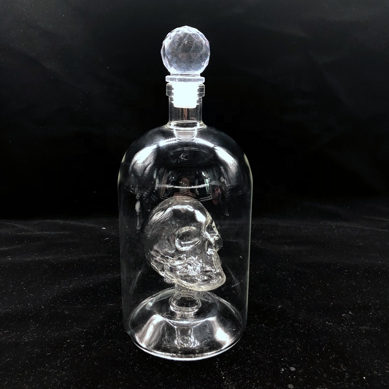 small 500ml 750ml whisky skull head shape bottle with wooden corks