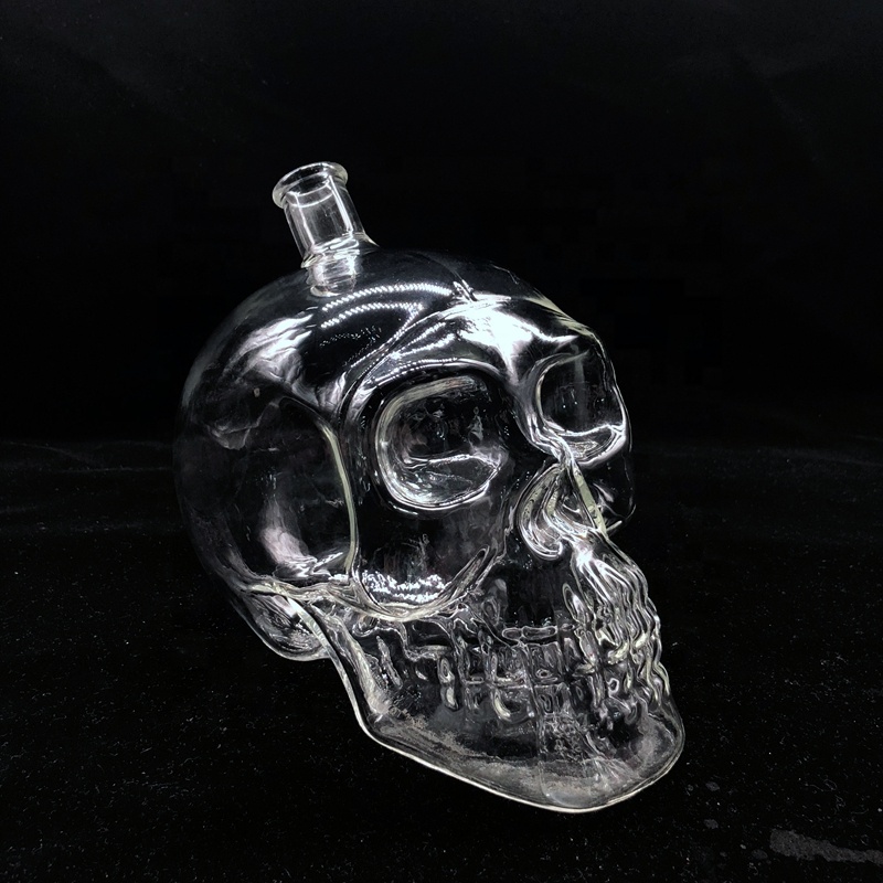 small 500ml 750ml whisky skull head shape bottle with wooden corks