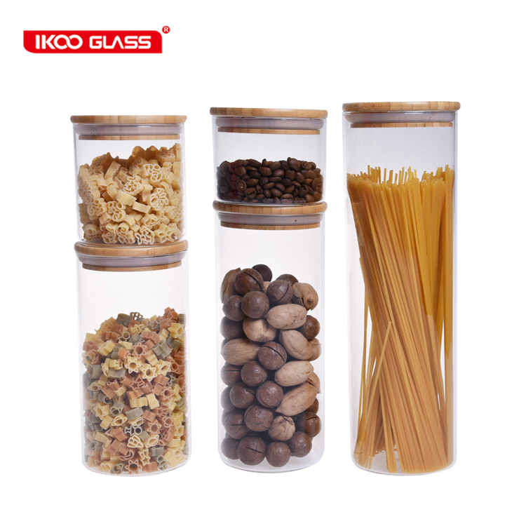 small borosilicate glass jar with bamboo lid