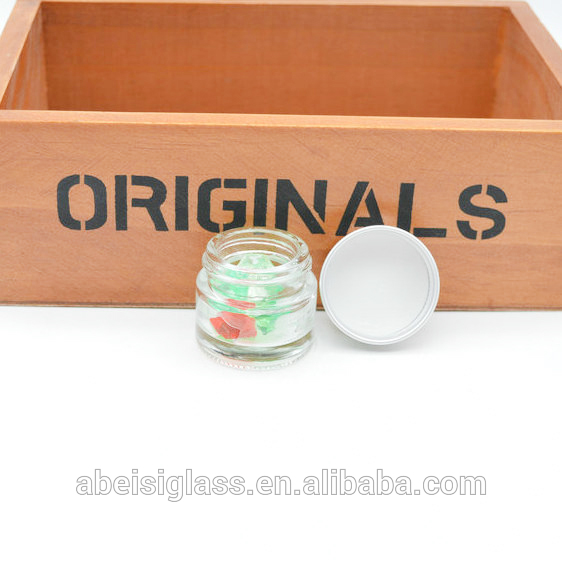 small cosmetic glass jar for body cream