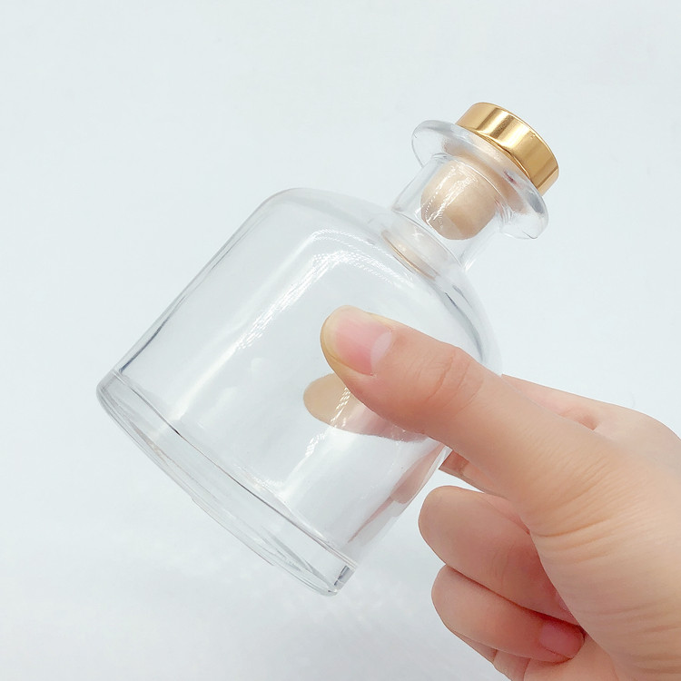 smart style high quality luxury 250ml round aroma diffuser glass bottle with lid