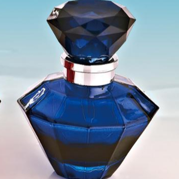 special design luxurious glass material shampoo bottles diamond shaped perfume bottle
