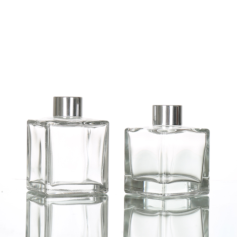 square clear empty aroma reed diffuser custom glass bottle with metal cap