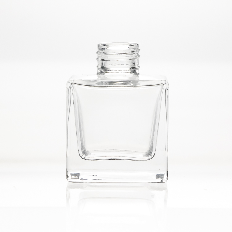 square clear empty aroma reed diffuser custom glass bottle with metal cap