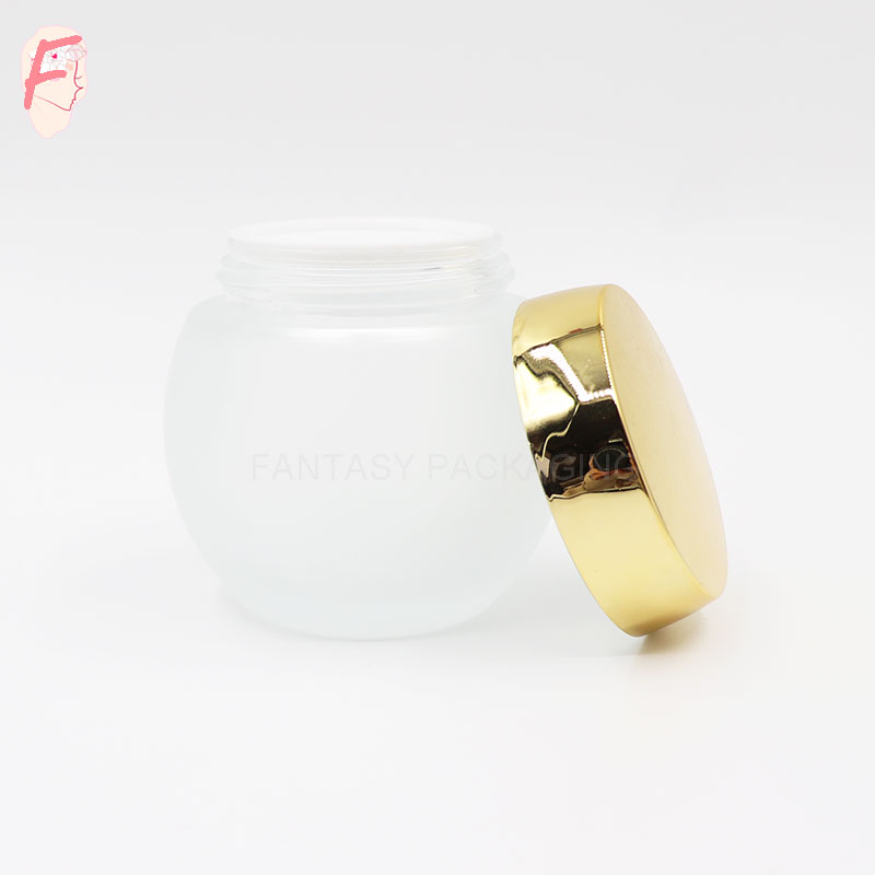 stock small order accepted 120ml ball sphere shape clear transparent glass cream jar with silver cap gold lid