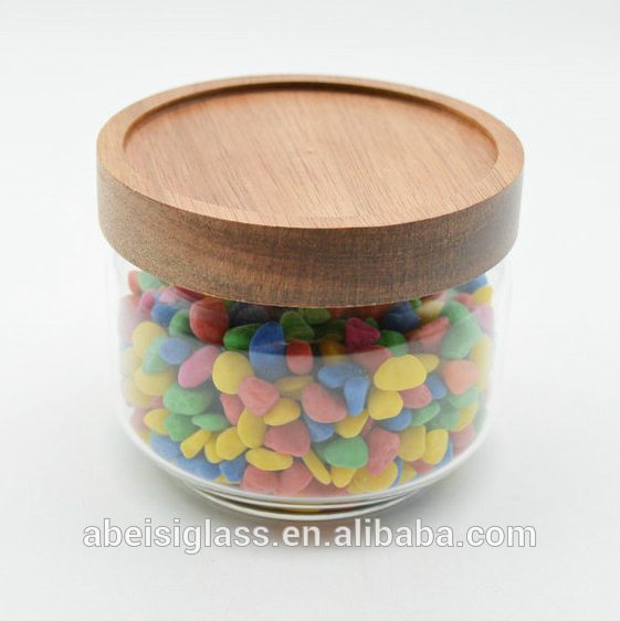 the new style round glass storage  jar for tea and for food sealed with wood cork