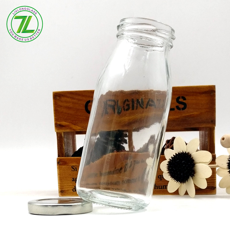 twist off cap sealing type 250ml bulk milk glass bottle 8oz juice bottle for sale