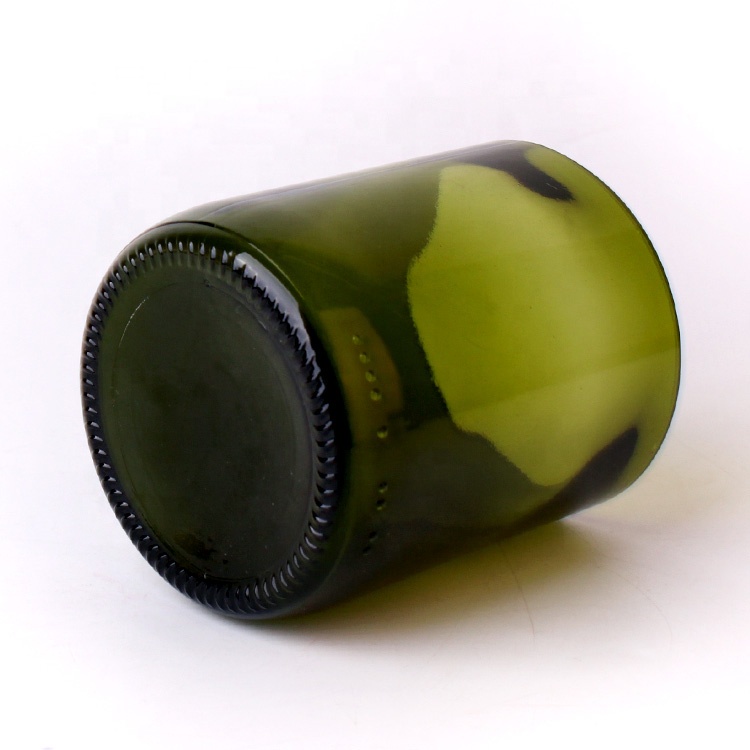 unique 300ml green glass candle jar with wooden lid for home decoration