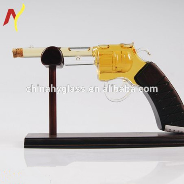 unique clear gun shape glass vodka bottles with cork stopper