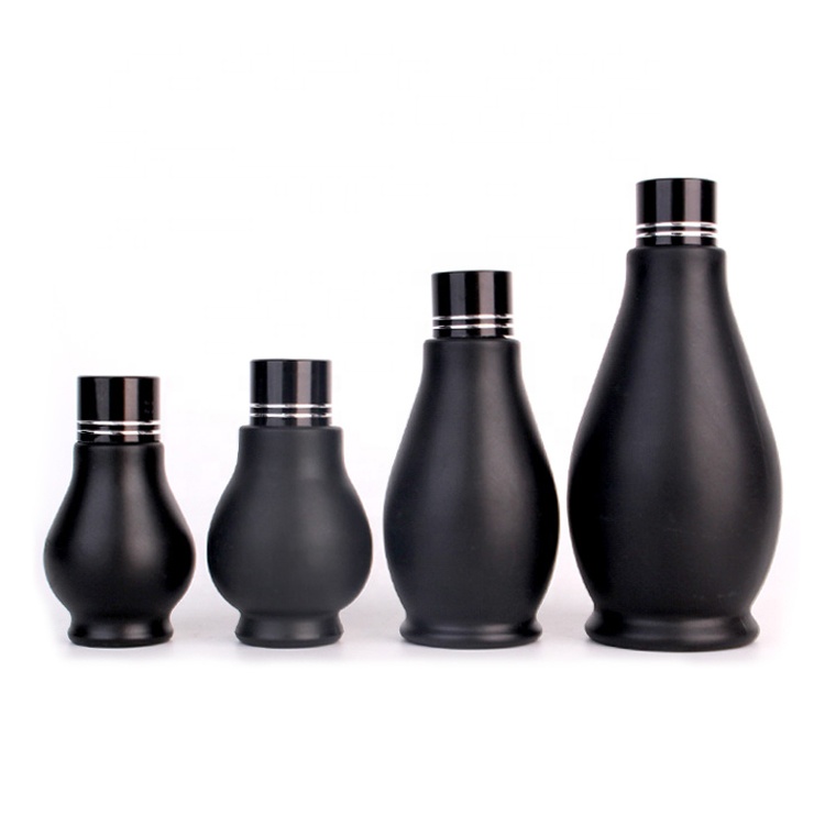 unique new design matte black cosmetic glass essential oil perfume container with screw cap