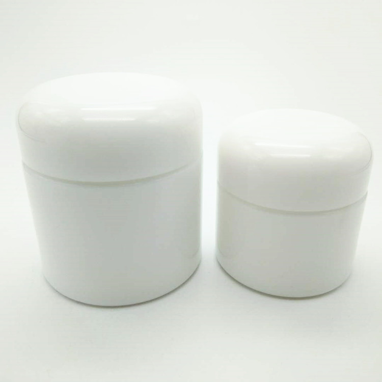 white ceramic glass cosmetic cream jar with round plastic cap