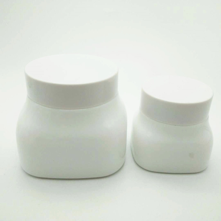 white ceramic glass cosmetic cream jar with round plastic cap