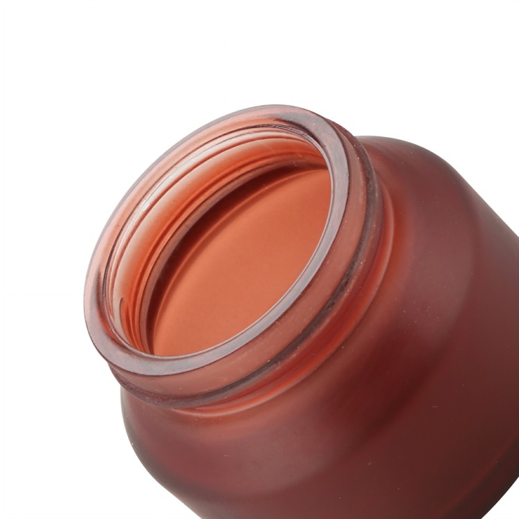 whole sale15g 30g 50g high quality air tight slant shoulder frosted red cosmetic body scrub jars with matte silver aluminum lid