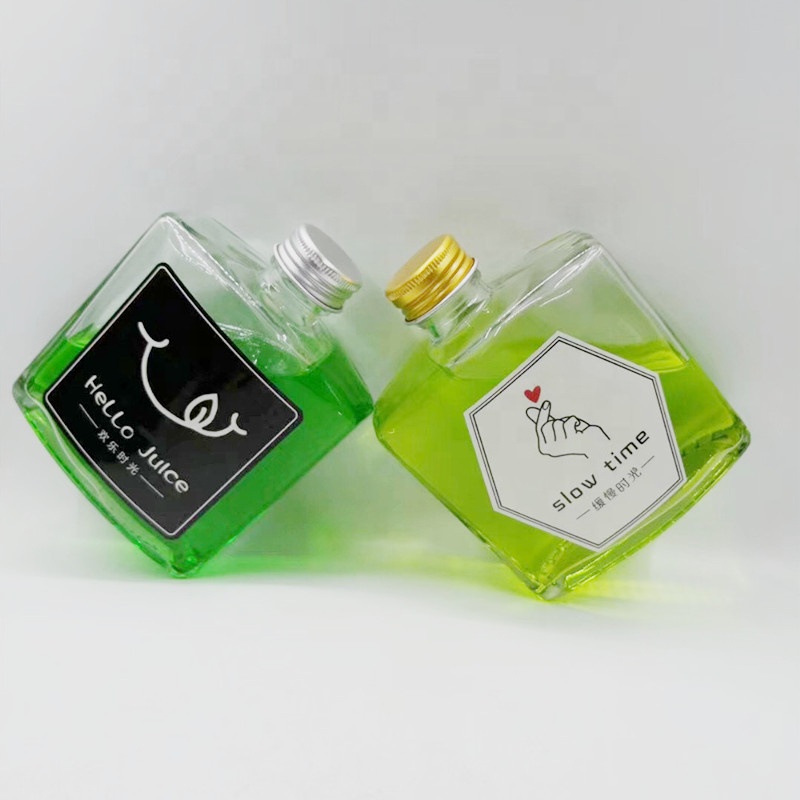 wholesale 100 ml 250 ml flat shape juice glass bottle with screw cap milk tea cold brew tea coffee glass bottle