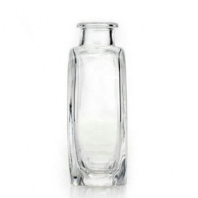 wholesale 100ml 150ml 200ml clear flat round reed diffuser glass bottle for decoration