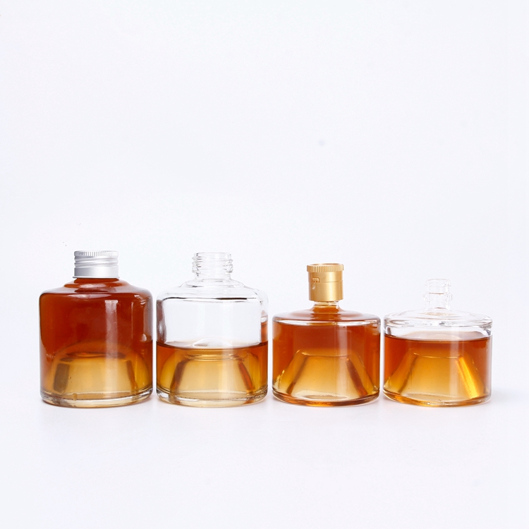 wholesale 100ml 200ml 375ml mini wine glass bottles with Lids folded shape popular design Gin Vodka Drinking Bottles