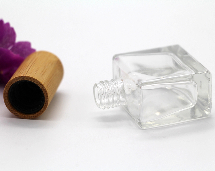 wholesale 13ml empty square screw cap glass nail polish bottle
