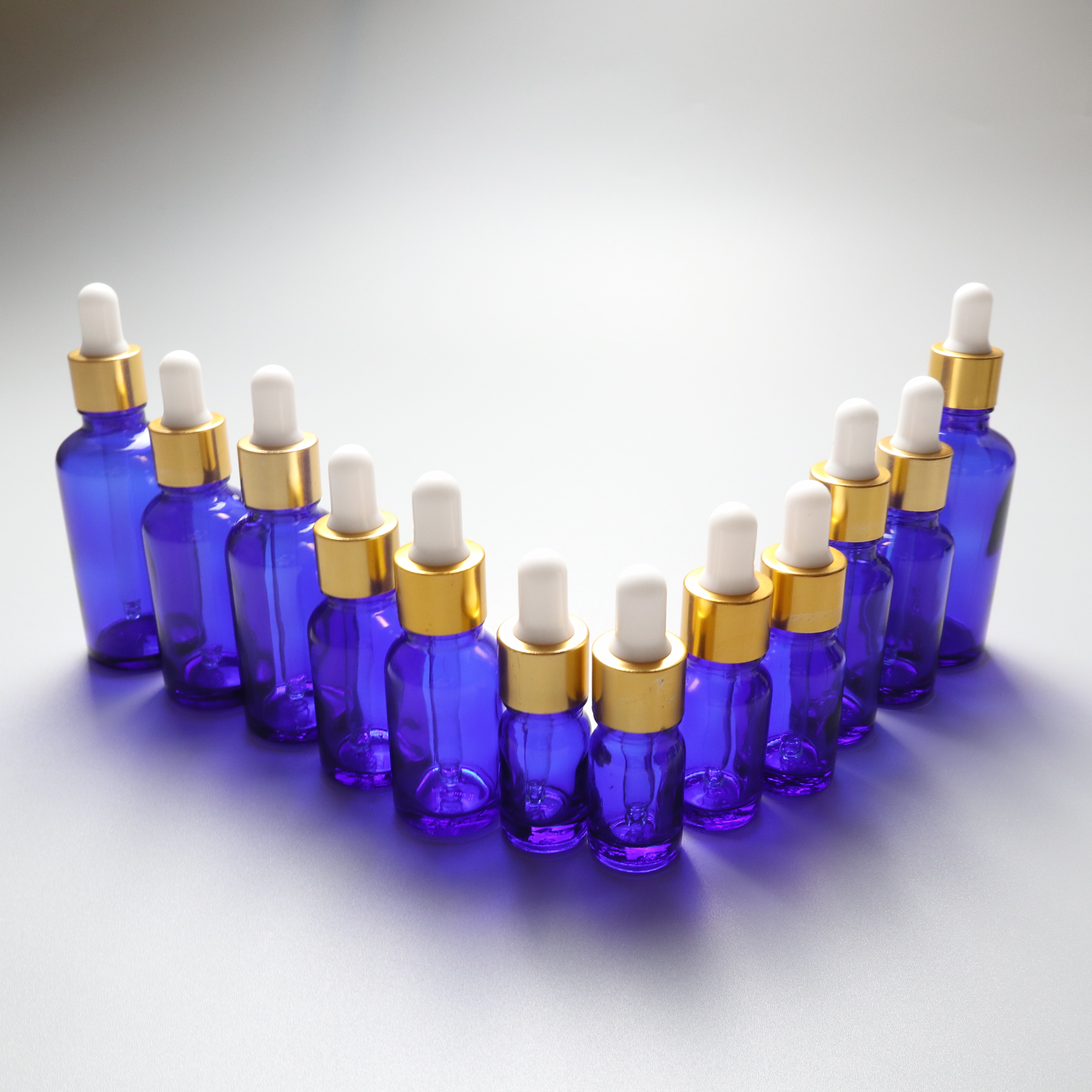 wholesale 20ml 100 ml Cobalt Blue canada dropper essential oil glass bottle