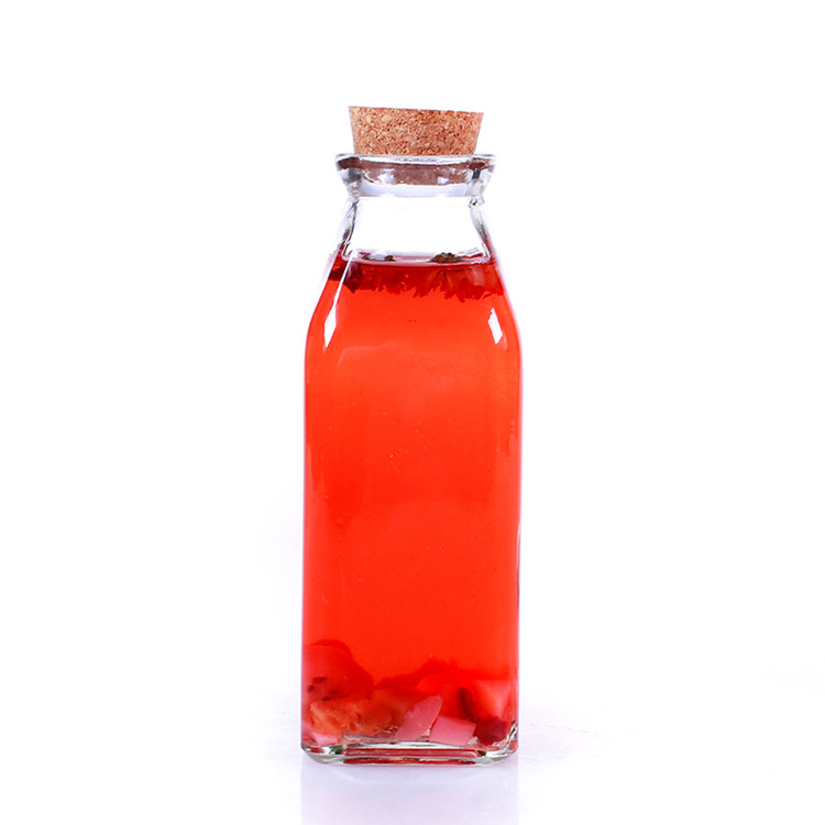 wholesale 350ml clear square cold brew glass bottle with cork