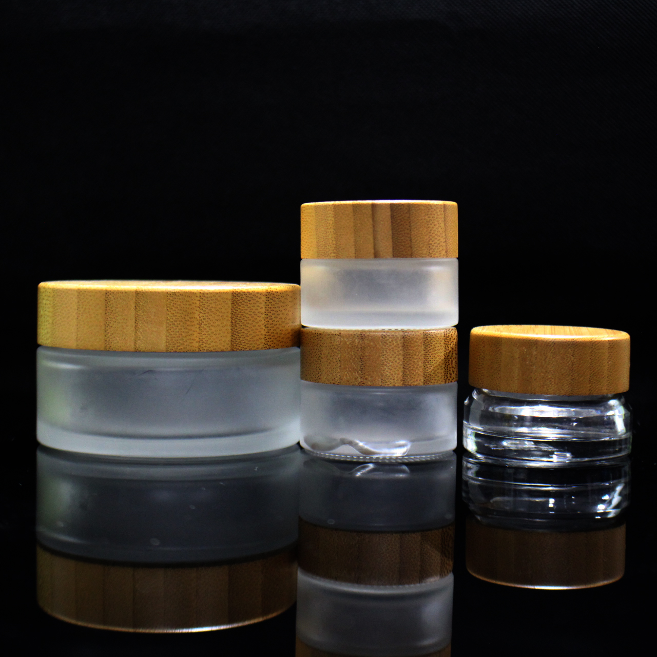 wholesale 5g 10g 15g 20g 30g 50g clear glass inner bamboo cosmetic packaging skincare cream jars with bamboo lids round jars