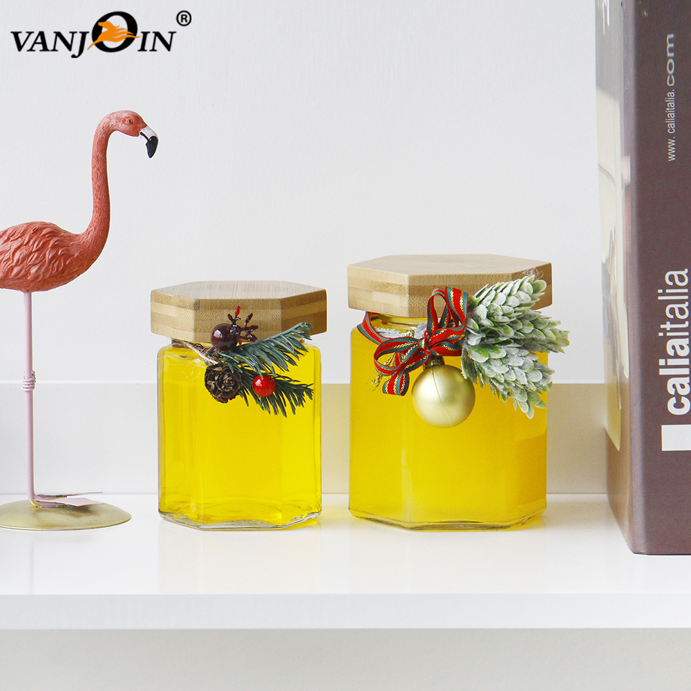 wholesale Empty Hexagonal Glass Jars with Wooden Lids honey bee jam filling containers 250ml 350ml for sale