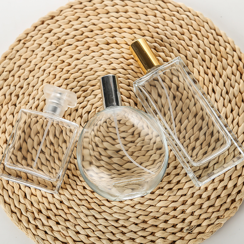 wholesale High grade square flat perfume 30ml 50ml glass bottle with spray pump