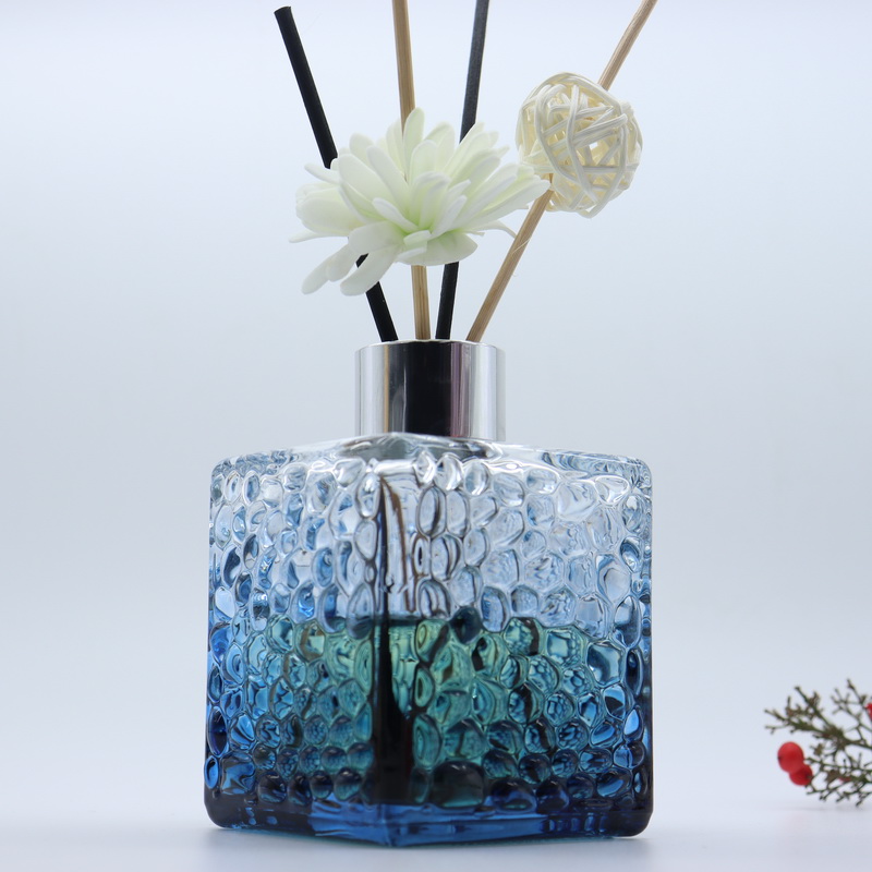 wholesale beautiful aroma empty glass 200ml 100ml reed diffuser bottle