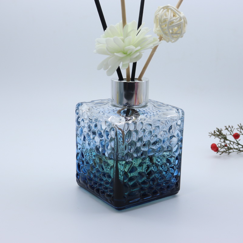 wholesale beautiful aroma empty glass 200ml 100ml reed diffuser bottle