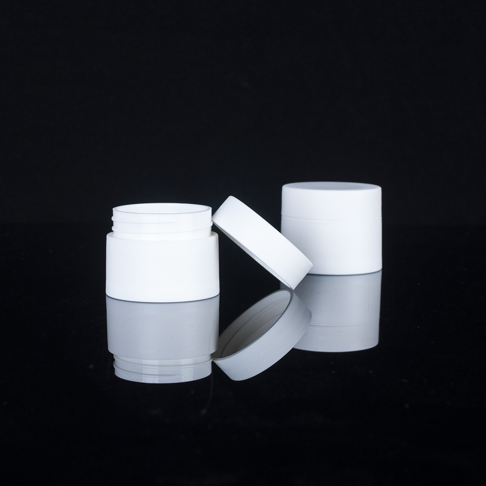 wholesale cosmetic packaging hot sale customized color round skin care cream empty plastic jar 15 30 50 ml