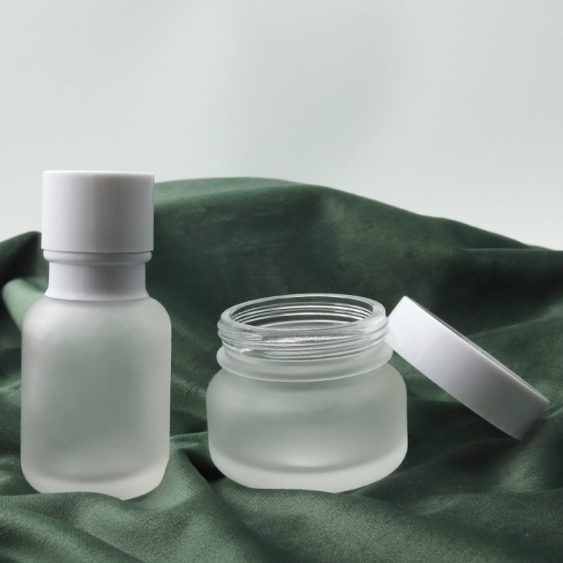 wholesale custom color luxury cosmetic containers packaging manufacturer 50g glass cream jar