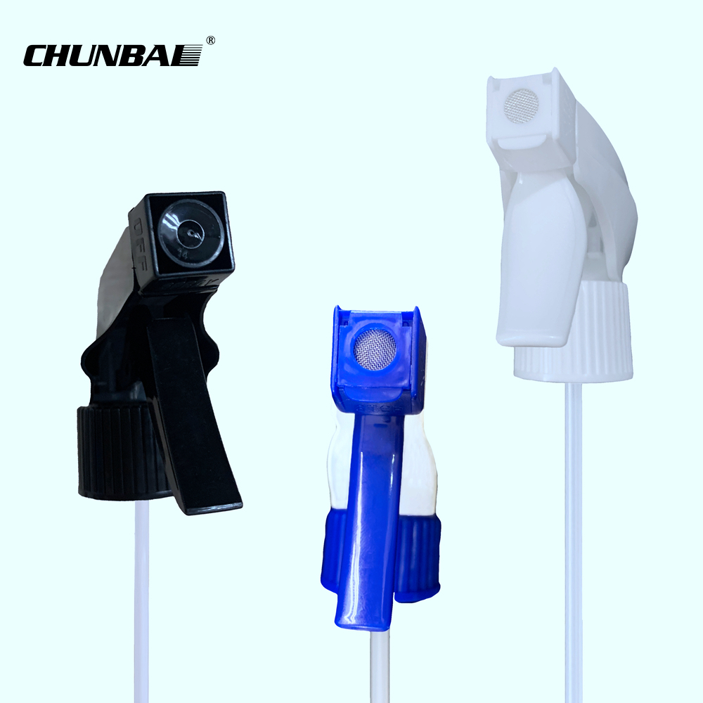 wholesale customized 500ml plastic spray bottle Cosmetic bottle