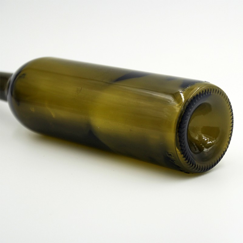 wholesale factory out green clear dark brown glass red wine bottles 750 ml 375 ml 1500 ml