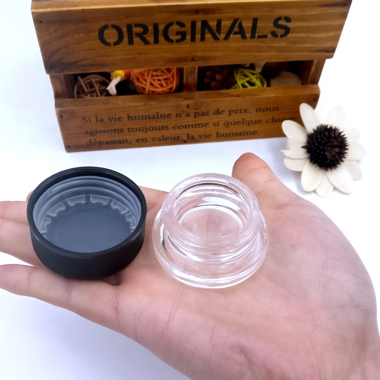wholesale mini Concentrate container 9ml empty child proof herbs weeds stash jar 7ml small child resistant glass bottle for CBD