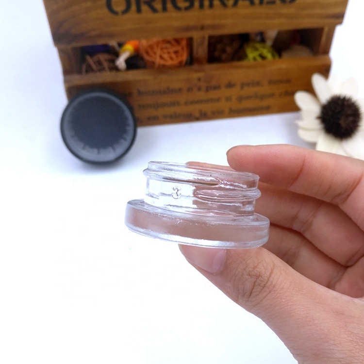wholesale mini Concentrate container 9ml empty child proof herbs weeds stash jar 7ml small child resistant glass bottle for CBD